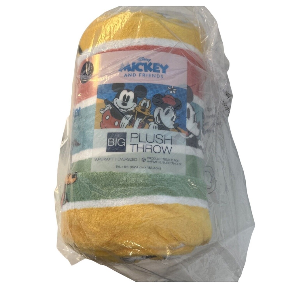 The Big One Disney Mickey and Friends Plush Throw Blanket Oversized 60x72 New